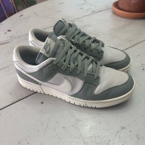 Men's Nike Dunk Low Retro PRM